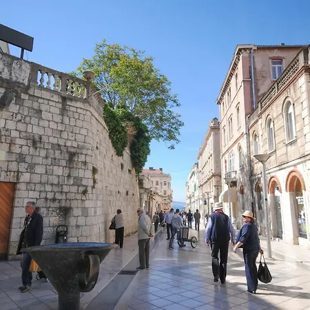 아파트 Porta 스플리트