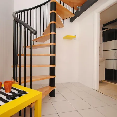 Porta * سبليت